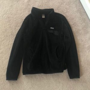 Women’s M Black Fleece Patagonia pullover